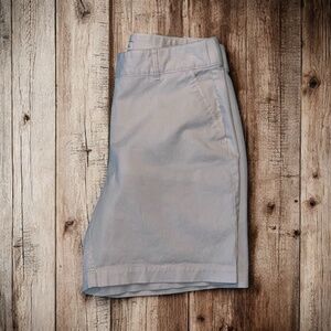 KIM ROGERS STRIPED KHAKI SHORTS SIZE 10